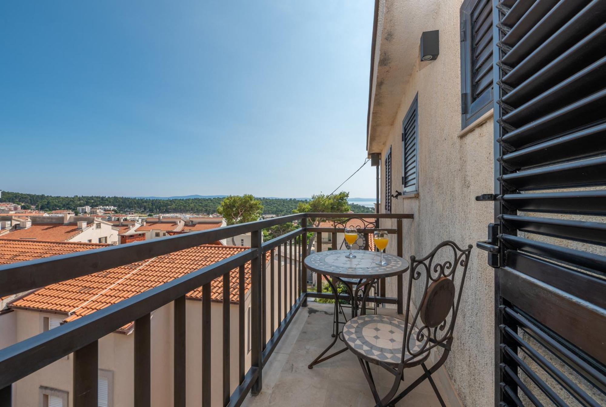 Apartman Marin Makarska Eksteriør billede